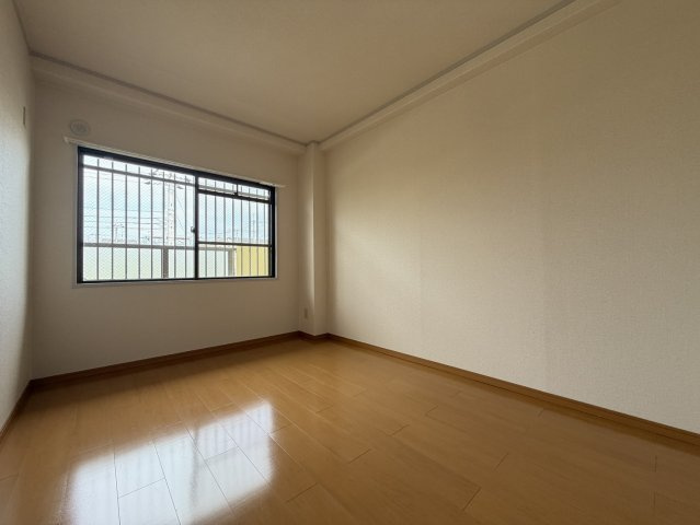【洋室】 | 野浦ハイツ