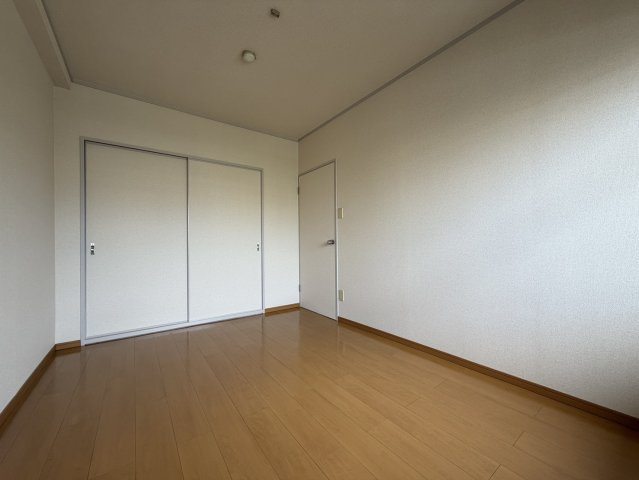 【洋室】 | 野浦ハイツ
