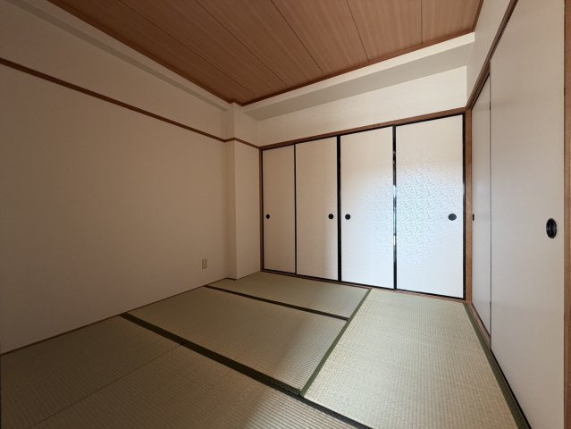【寝室】 | 野浦ハイツ