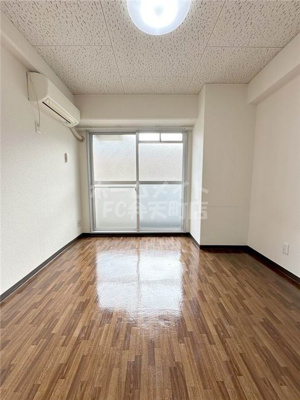 【居間・リビング】 | LakiaMaison弁天町