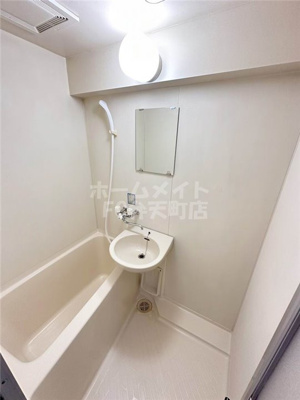 【浴室】 | LakiaMaison弁天町