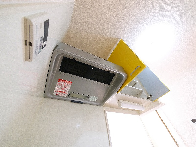 カリュオンのキッチン|コンパクトなキッチンで掃除もラクラク