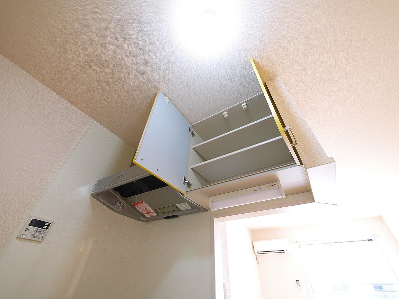 カリュオンのキッチン|コンパクトなキッチンで掃除もラクラク