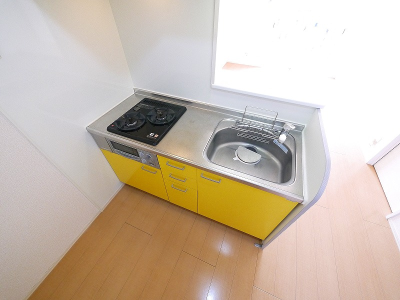 カリュオンのキッチン|きれいなキッチンです