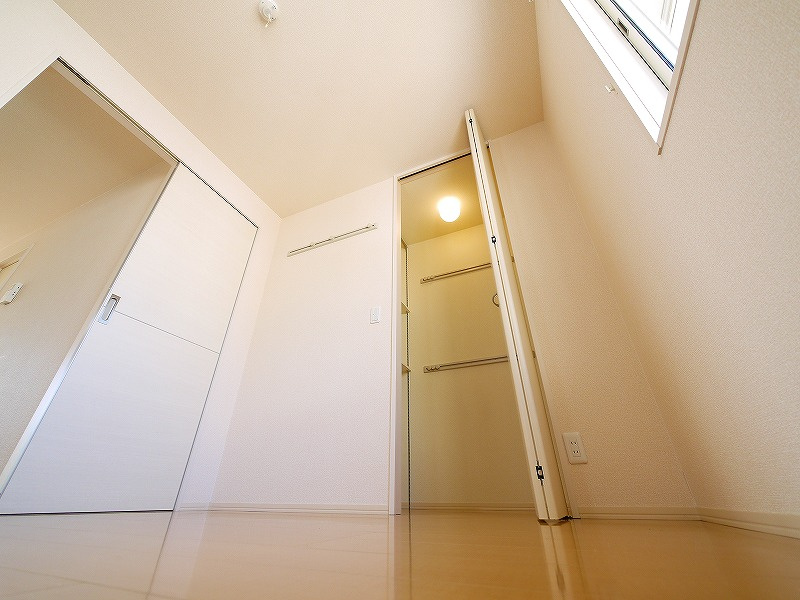 カリュオンの収納|便利な収納スペースです