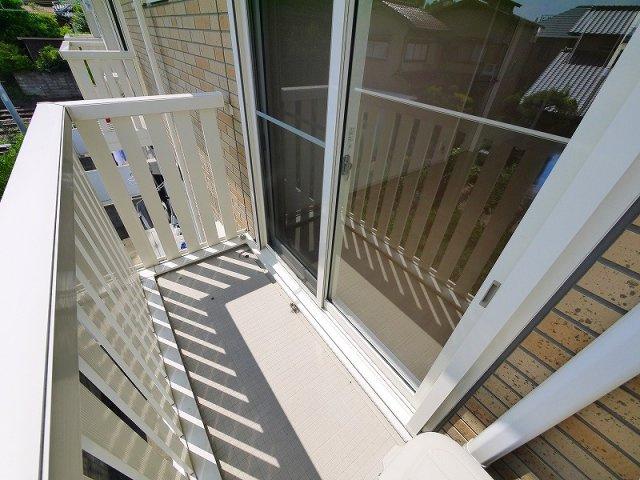 カリュオンのバルコニー|お洗濯にも便利なバルコニー付き