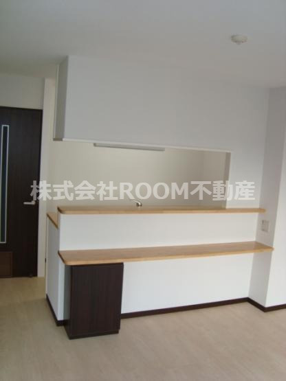 リアン都城の内装|明るい色調の室内です