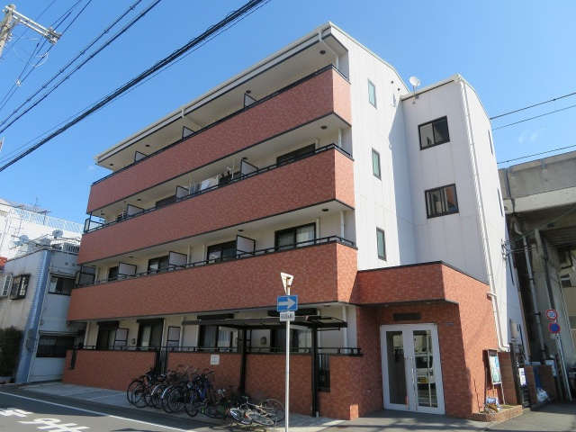 メルベーユ高井田の外観