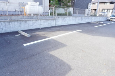 【駐車場】 | シャルロッテ