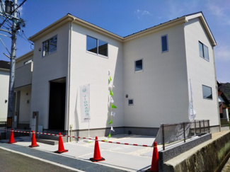 【外観】 | 平日・休日問わずご案内可能です！
お気軽にお問い合わせ下さい☆