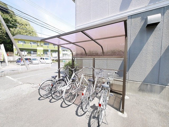 コンフォール六条Bのその他共用部分|駐輪場