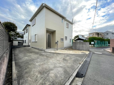 【駐車場】 | 池田市鉢塚２丁目貸家