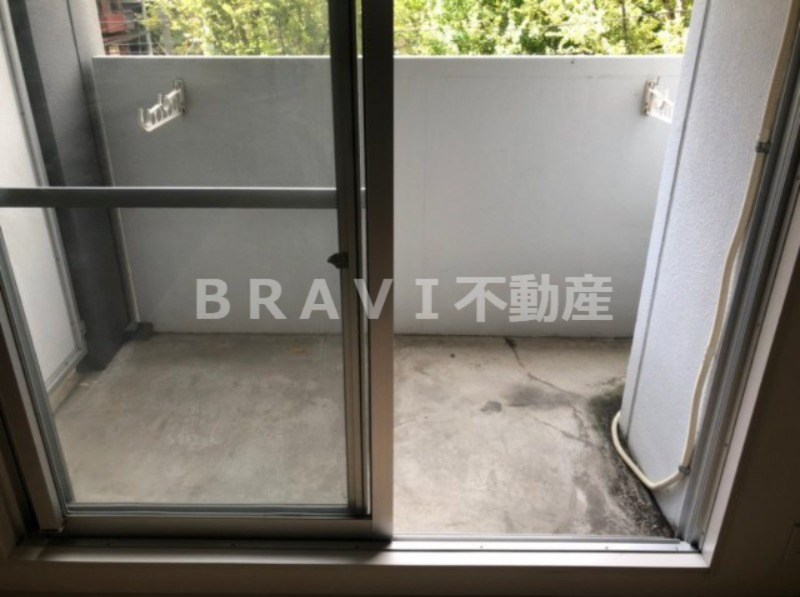 mosaique（モザイク）　BRAVI不動産のバルコニー|【mosaique】開放的で明るい空間を演出してくれるバルコニーです