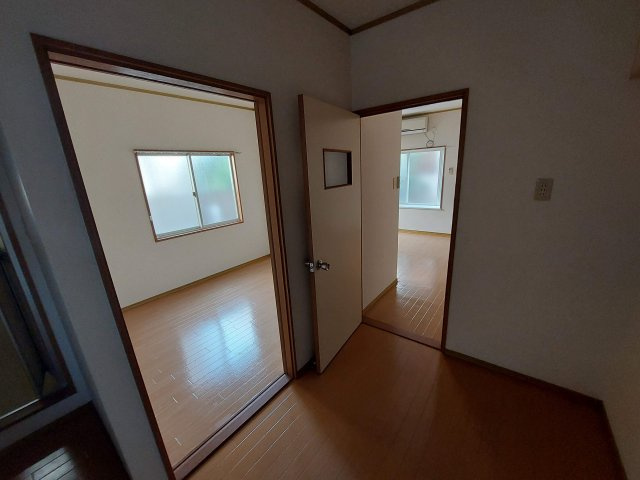ハイツ前原の内装