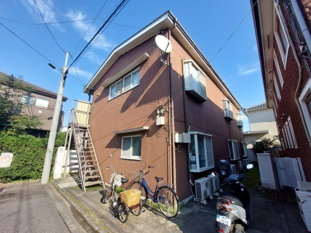 ハイツ前原の外観