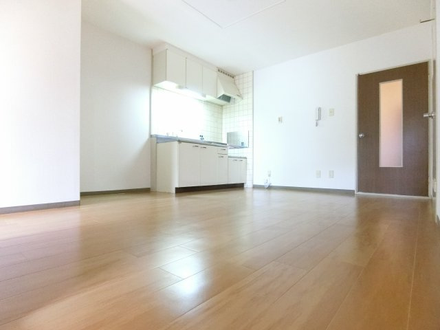 グリーンハイツ芝Ⅱの居間・リビング