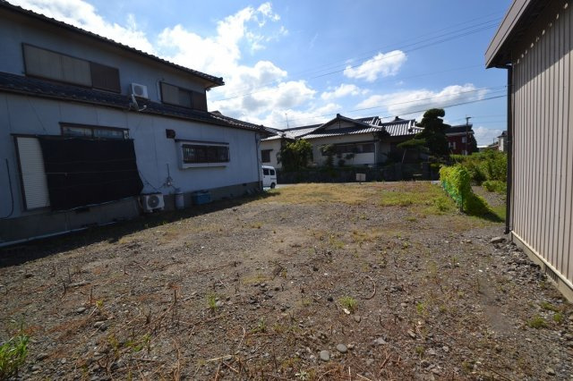 植柳新町1土地の外観