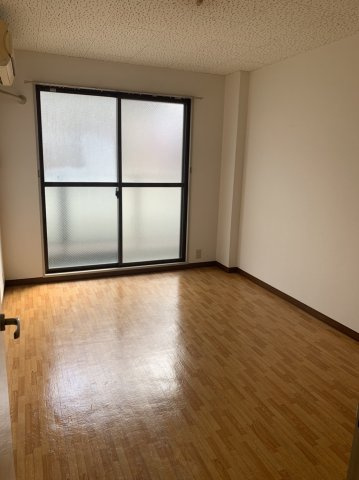 ヴィラ・エステート