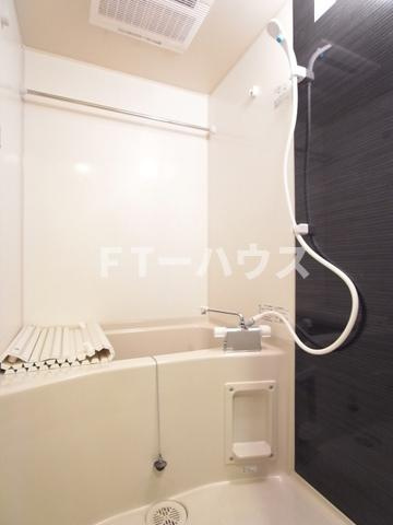 リブリ・幕張本郷の浴室