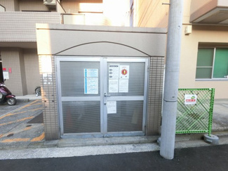 【その他共用部分】 | 敷地内ゴミ置場です。
