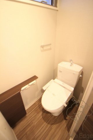 Gate Court Higasimikuniのトイレ