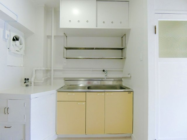 ビレッジハウス安倍2号棟のキッチン|308の写真