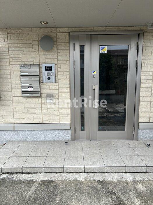 エスペランサ末広のエントランス