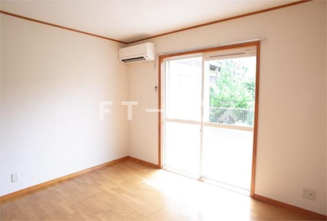 パストラルハウスＣ棟の居間・リビング