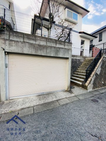 博多区浦田2丁目　戸建ての駐車場