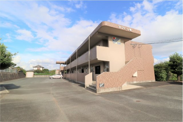 ラ・フォーレ峯の外観