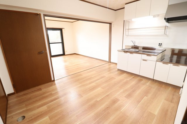 ラ・フォーレ峯の居間・リビング