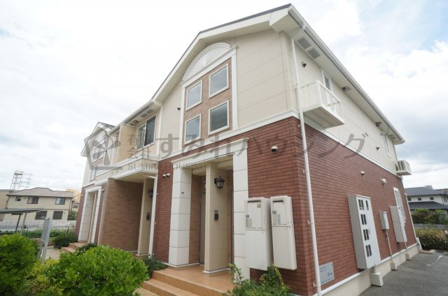 メイプルレジデンスの外観