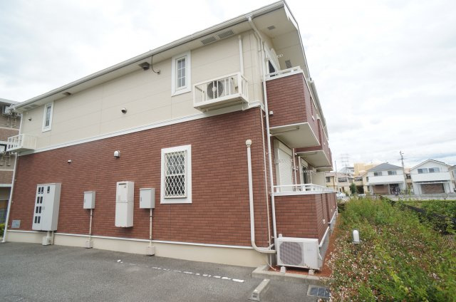 メイプルレジデンスの外観