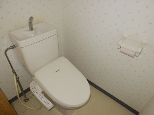 ベルナール東青田のトイレ