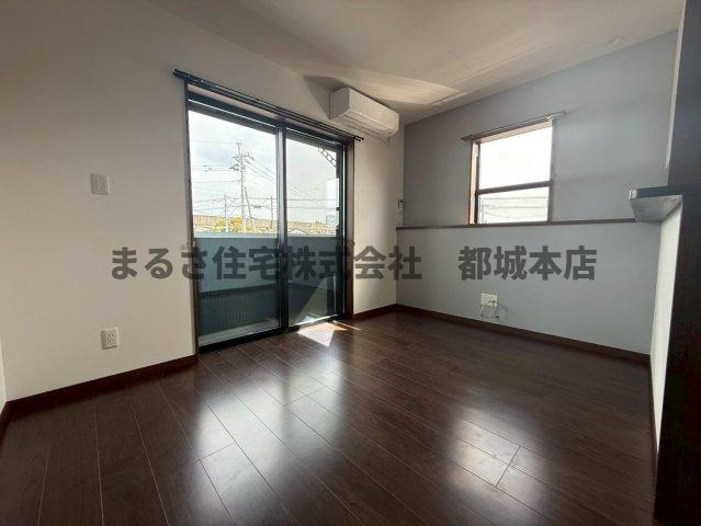 CUORE MIYAMARUの居間・リビング