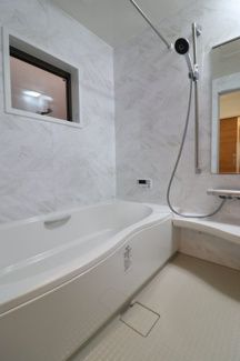 【外観パース】 | お子様と一緒に楽しめる大きなお風呂♪
(建物プラン例）