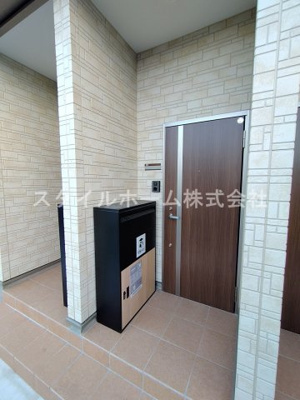 【玄関】 | パティオ王ヶ崎町