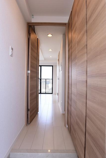 レグゼ梶ケ谷の玄関