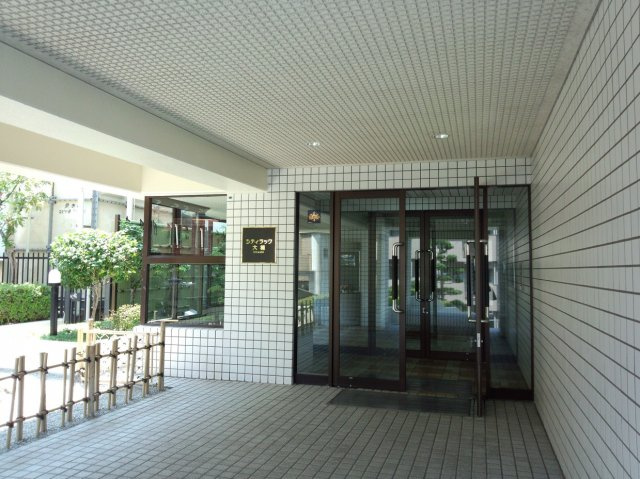 シティラック大橋のエントランス|シティラック大橋（3LDK）　エントランス