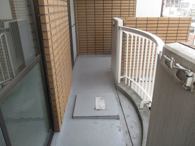 【バルコニー】 | エレガントライフ岸里