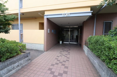 【エントランス】 | レーゼン・ハイム