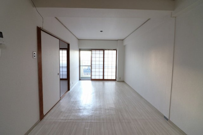 【居間・リビング】 | すみれ橋第1コーポ二号棟