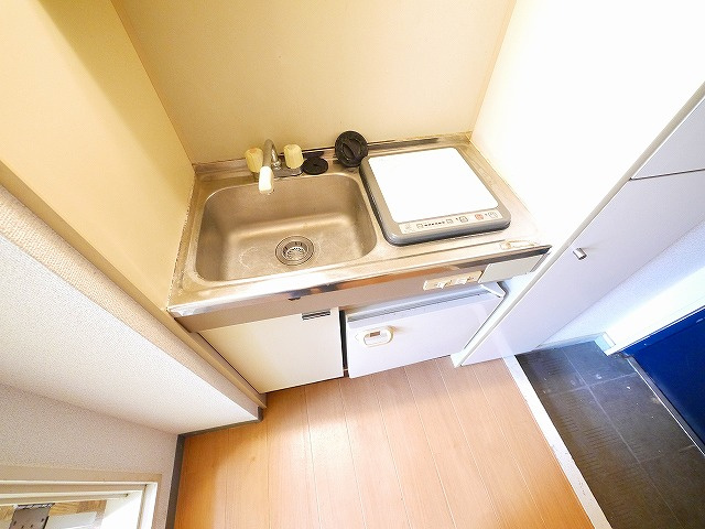 シティパレス新大宮P-5のキッチン