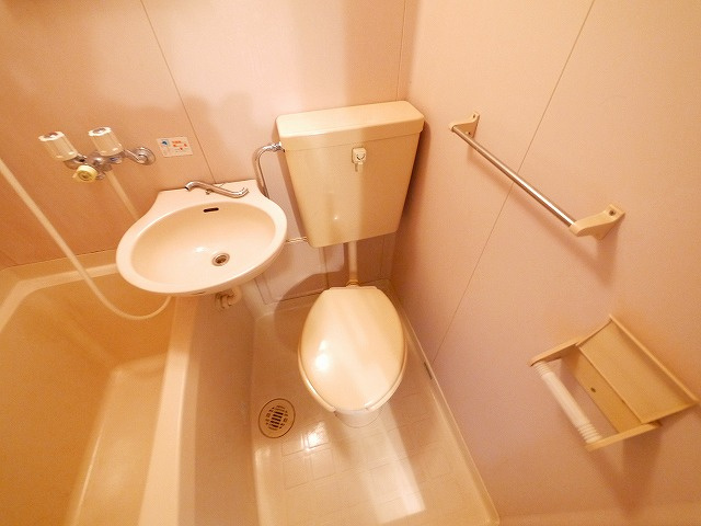 シティパレス新大宮P-5のトイレ