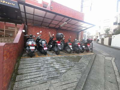 【その他共用部分】 | ライオンズマンション菅田 | バイク置場です。