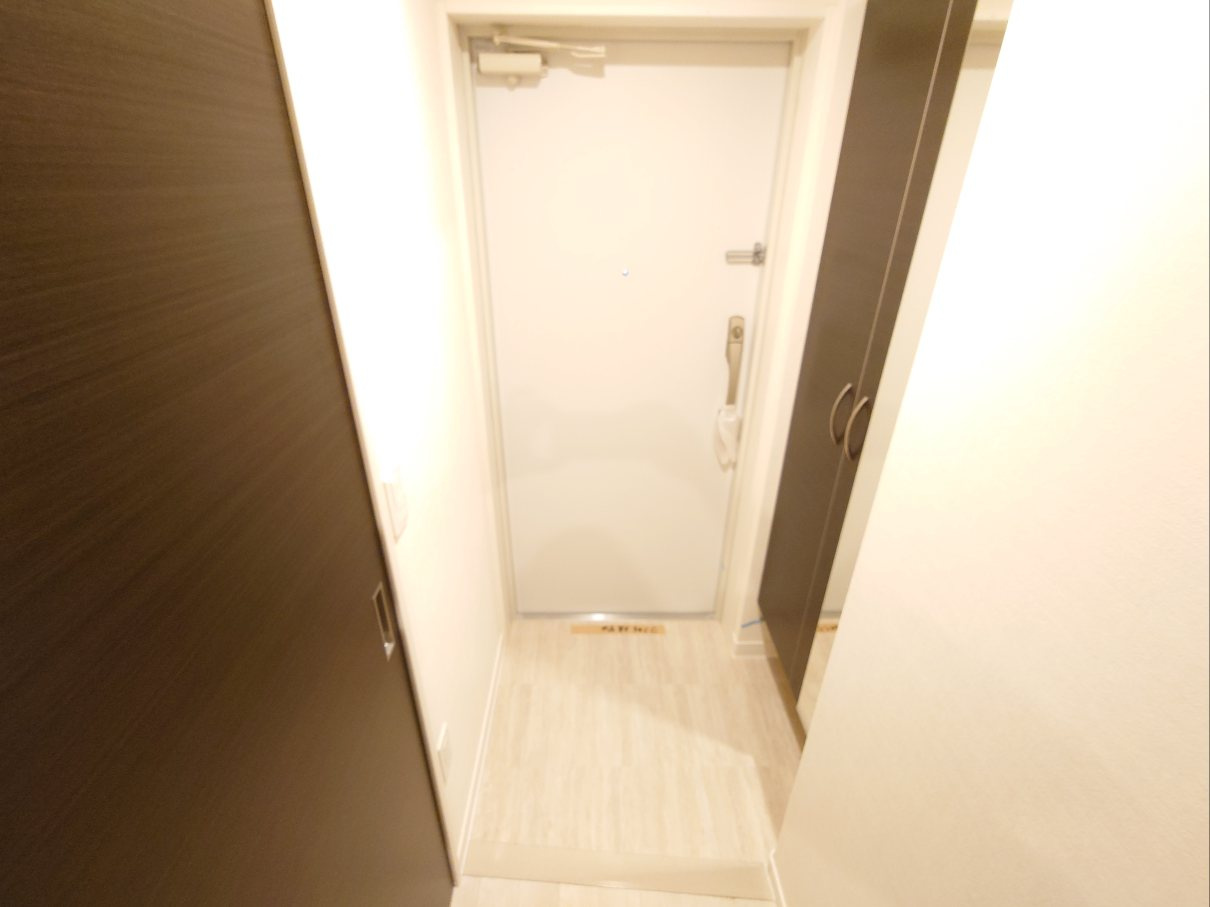 N.MAISONの玄関