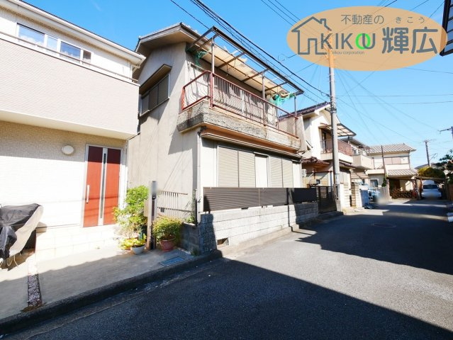 【外観】 | 加古川市平岡町西谷　土地 | 現況、建物が建っています。