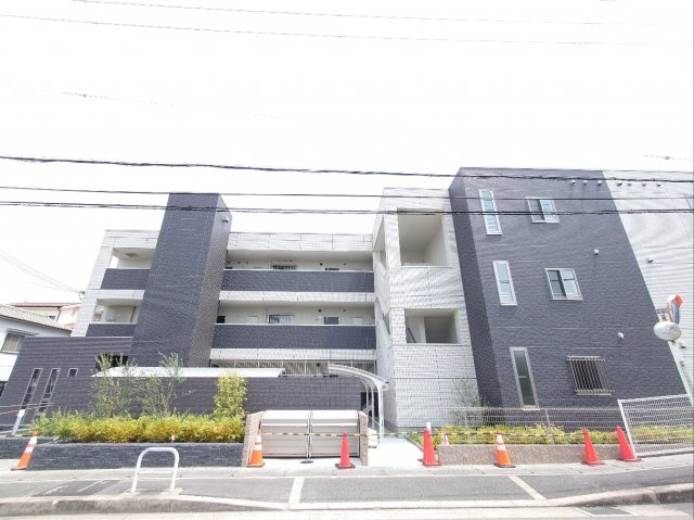N.MAISONの外観