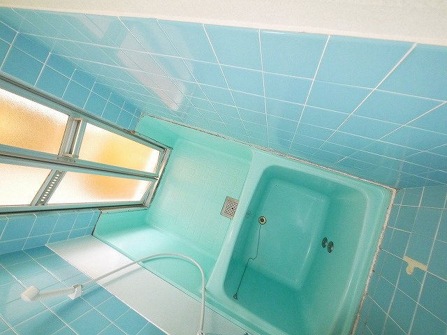 ロイヤル学園前PART-Ⅰの浴室|きれいなお風呂です