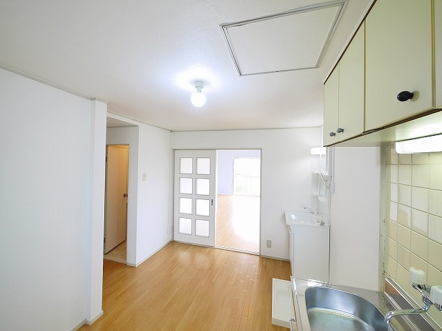 ロイヤル学園前PART-Ⅰの内装|中はこのようになっています